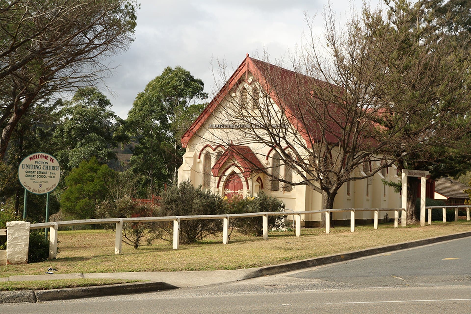 Picton - West