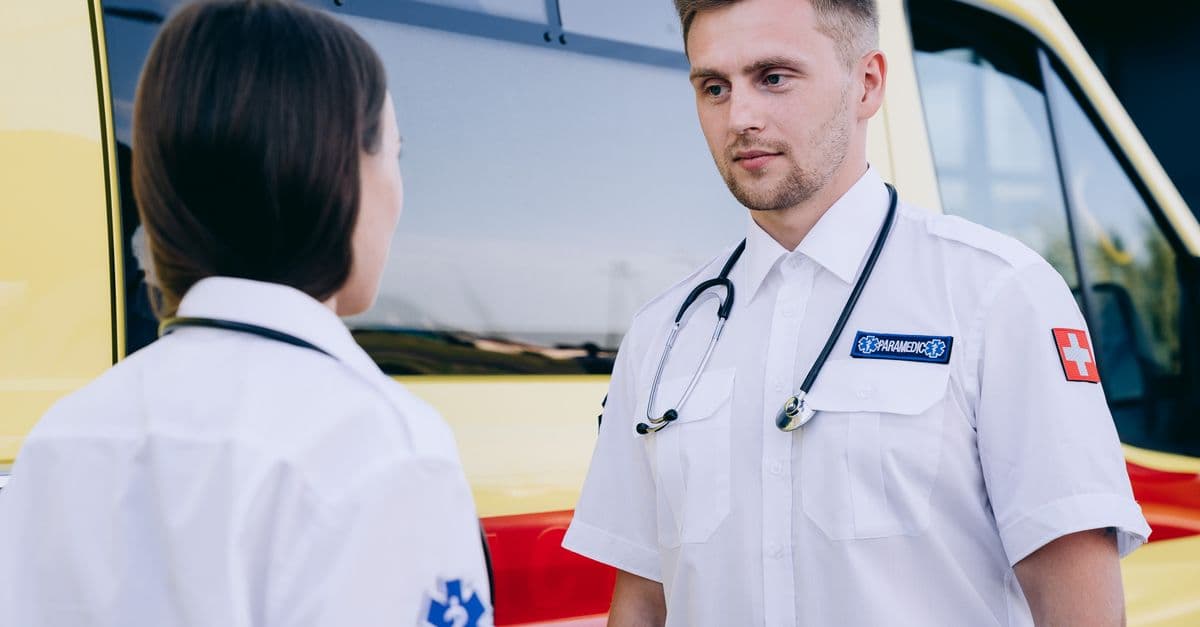 Ambulance/Paramedics